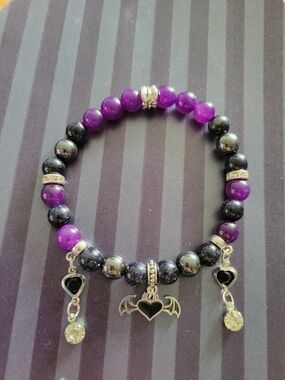 🖤NEW🖤Purple and Black Heart Charm Beaded Bracelet - Blue GoldStone, Amethyst